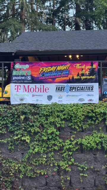 Such a fun time at @alderbrookparkevents Friday night cruise-in. Proud to be a sponsor. 

Be sure to check it out in the upcoming weeks— runs every Friday from 4-8pm through 9/11. 

#kingscrossauto #alderbrookpark #vanwa #pdx #clarkcountywa